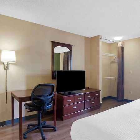 Extended Stay America Suites - Fort Lauderdale - Cypress Creek - Andrews Ave Oakland Park Exterior photo