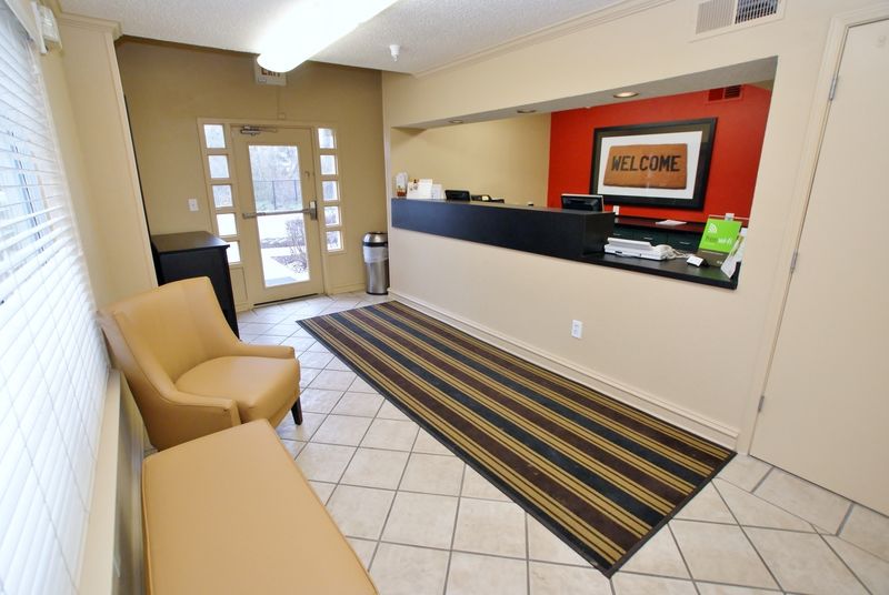 Extended Stay America Suites - Fort Lauderdale - Cypress Creek - Andrews Ave Oakland Park Exterior photo