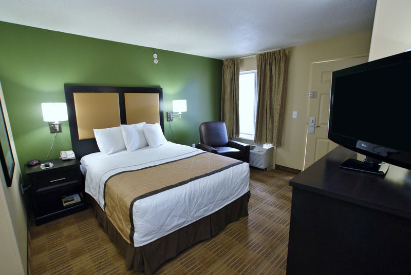 Extended Stay America Suites - Fort Lauderdale - Cypress Creek - Andrews Ave Oakland Park Exterior photo
