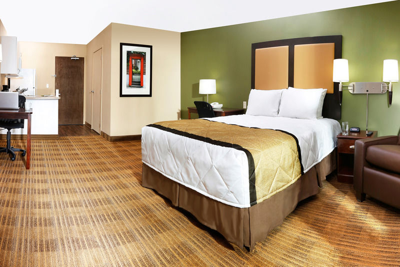 Extended Stay America Suites - Fort Lauderdale - Cypress Creek - Andrews Ave Oakland Park Exterior photo