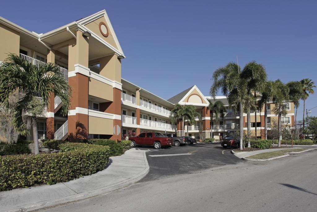 Extended Stay America Suites - Fort Lauderdale - Cypress Creek - Andrews Ave Oakland Park Exterior photo